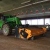 Balayeuse masterclean dans hangar de ferme au Québec